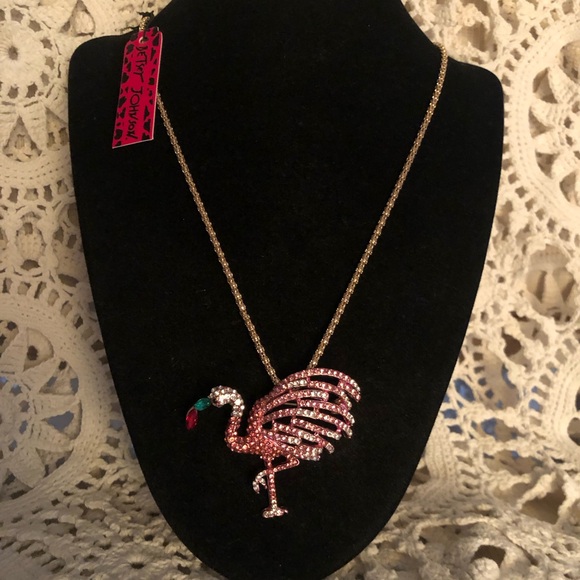 NWT Betsey Johnson Flamingo Necklace - Picture 5 of 11